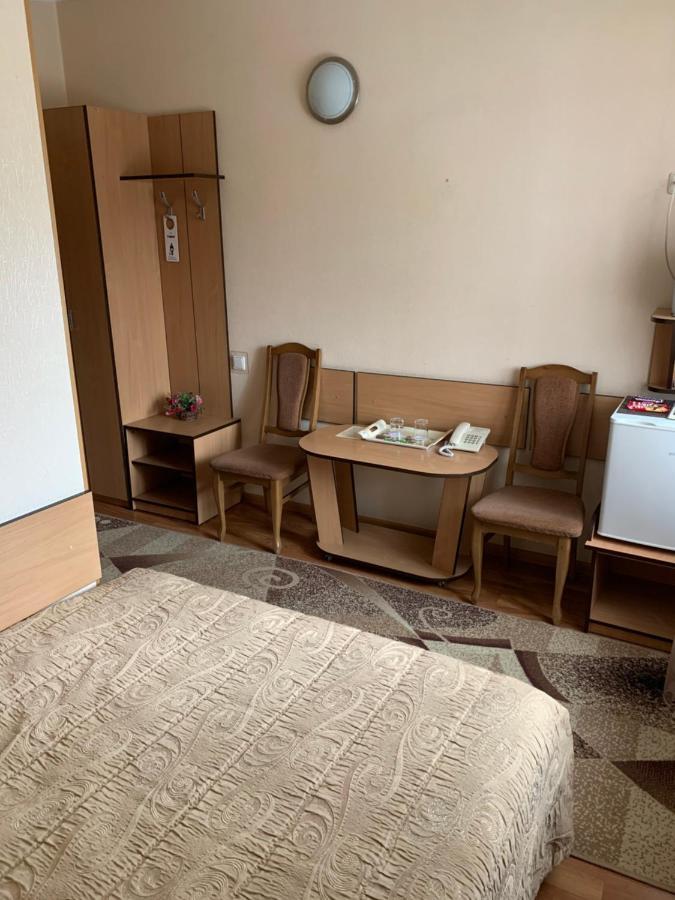 Hotel Dobrodiy วินนิตซา ภายนอก รูปภาพ