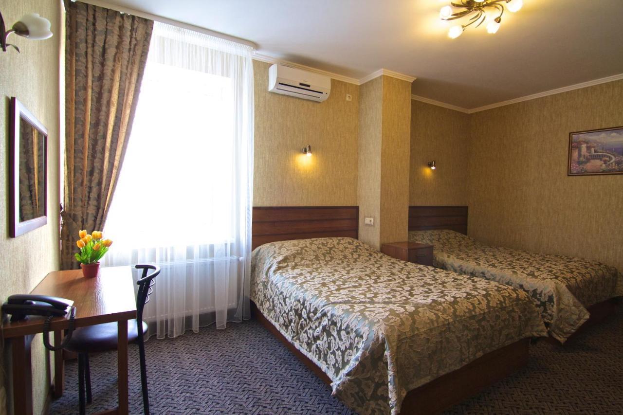 Hotel Dobrodiy วินนิตซา ภายนอก รูปภาพ